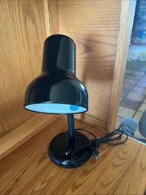 Black Gloss Desk Lamp